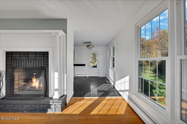 $400,000 | 123 Fonda Road, Waterford, NY 12188