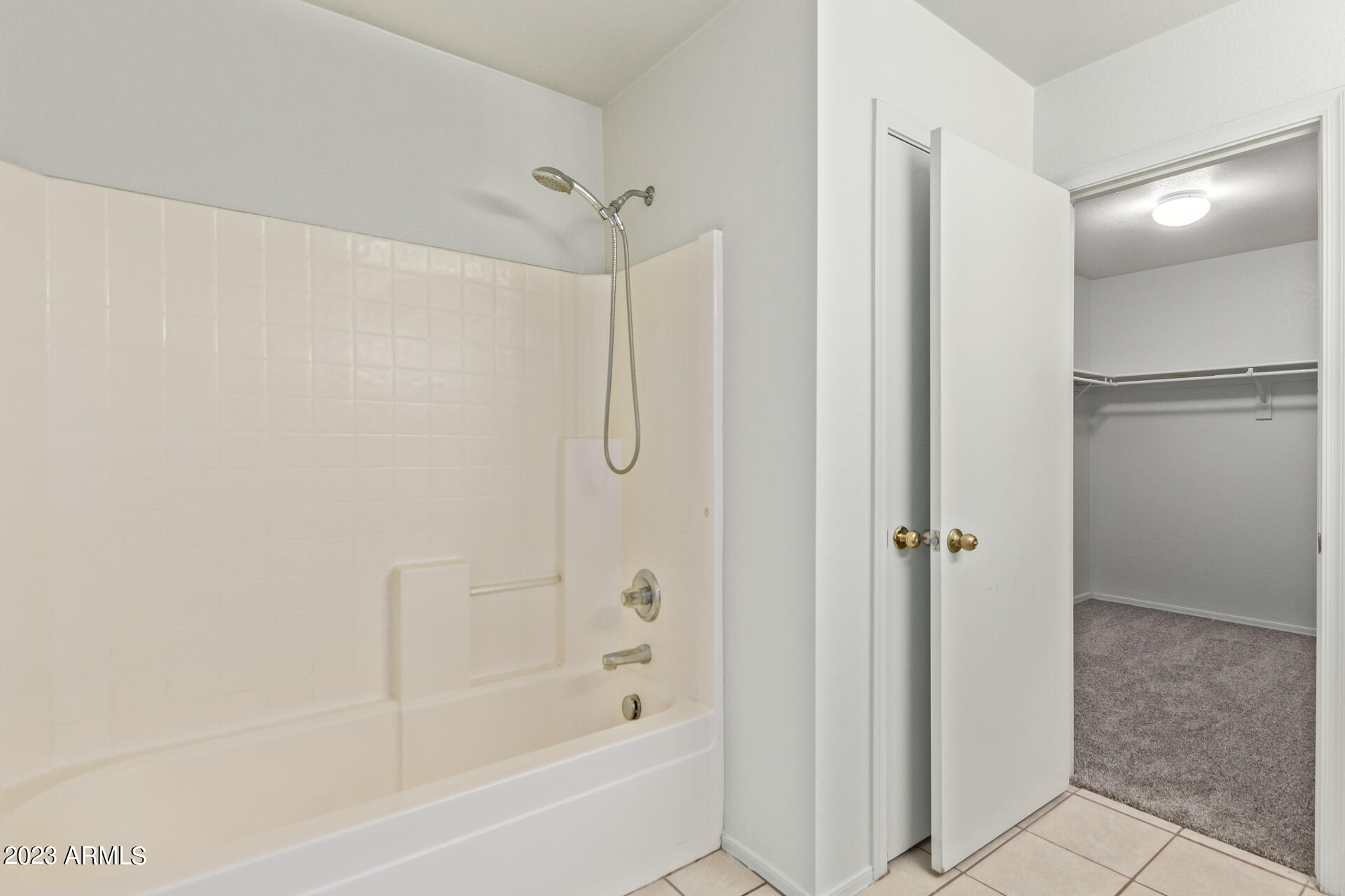 9424 West Jamestown Road Phoenix, AZ 85037 - Photo 11 of 21 15 - Jamestown