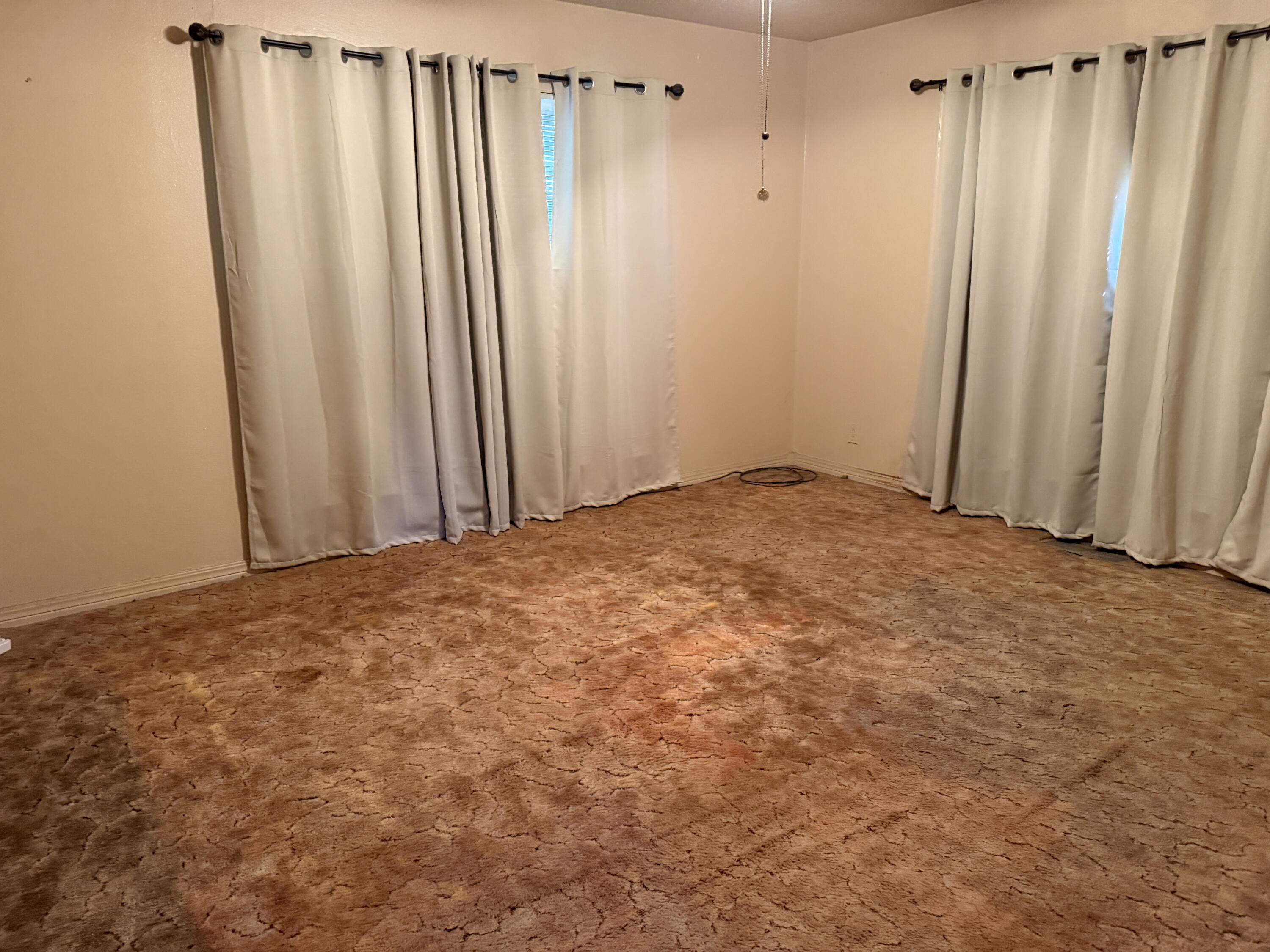 819 North 16th Street Lamesa, TX 79331 - Photo 13 of 19 IMG_5598