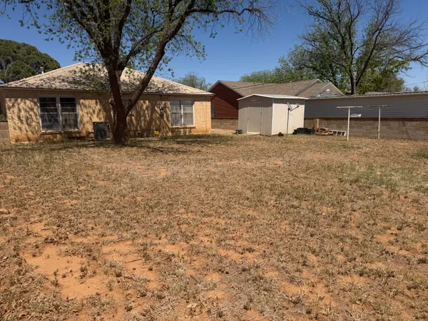 $88,000 | 819 North 16th Street, Lamesa, TX 79331