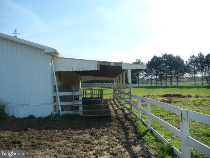 2205 Amoss Mill Road Pylesville, MD 21132 - Photo 4 of 18 Exterior (Rear)
