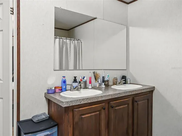 $375,000 | 16610 Southwest 53rd Place, Ocala, FL 34481