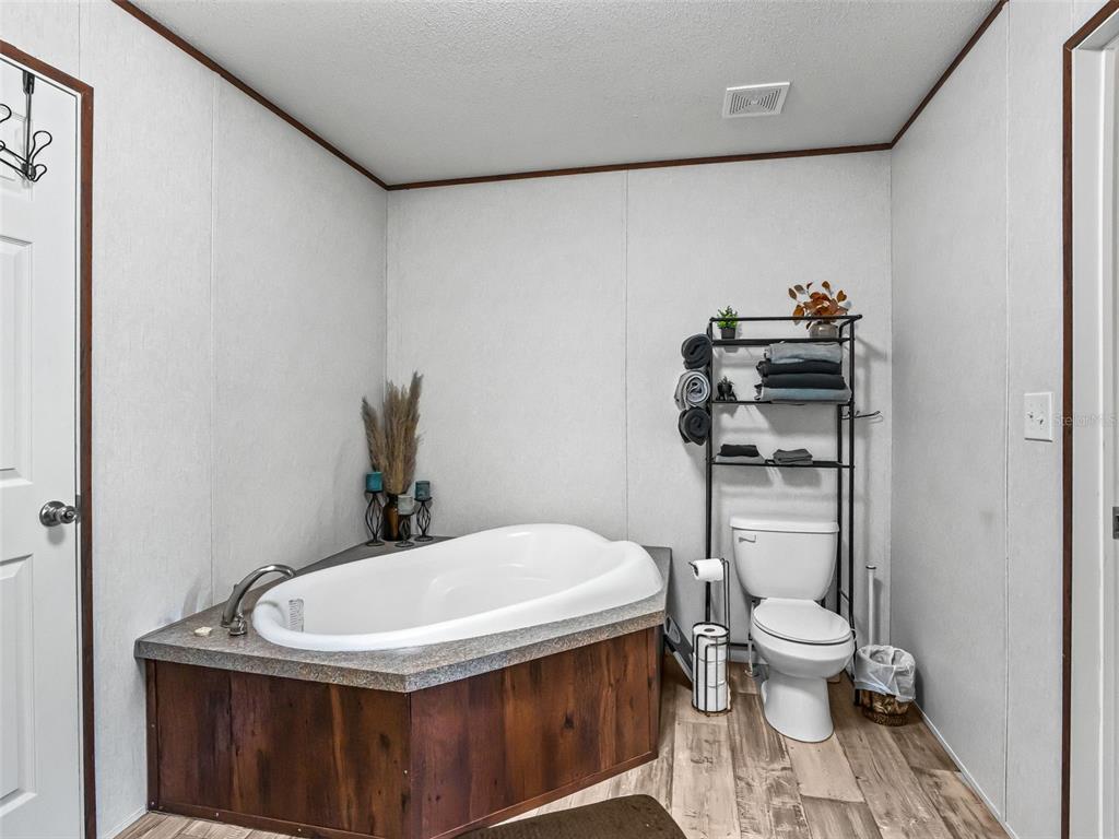 16610 Southwest 53rd Place Ocala, FL 34481 - Photo 16 of 38