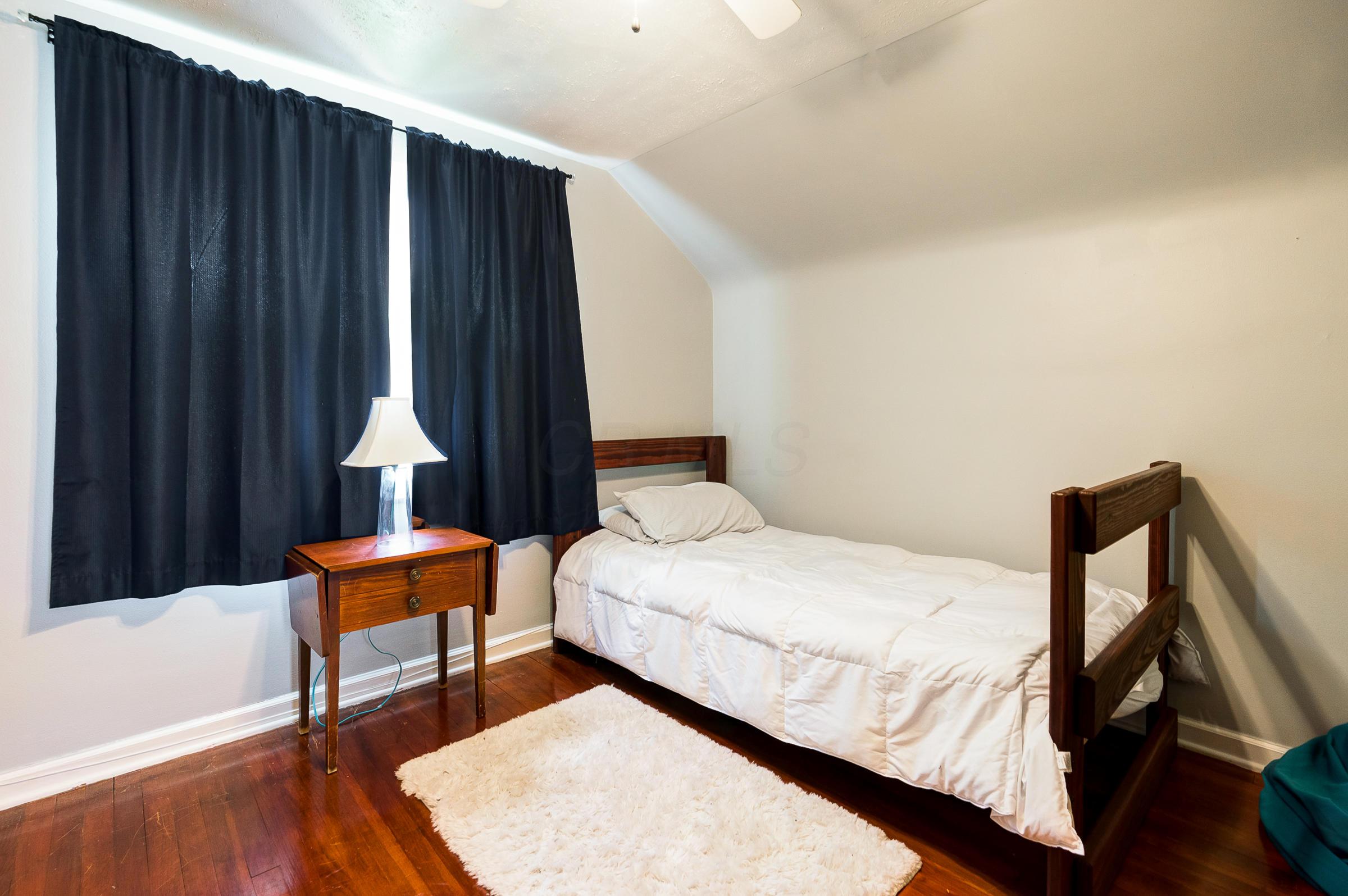 945 Kenwick Road Columbus, OH 43209 - Photo 20 of 37 Gallery Image 20