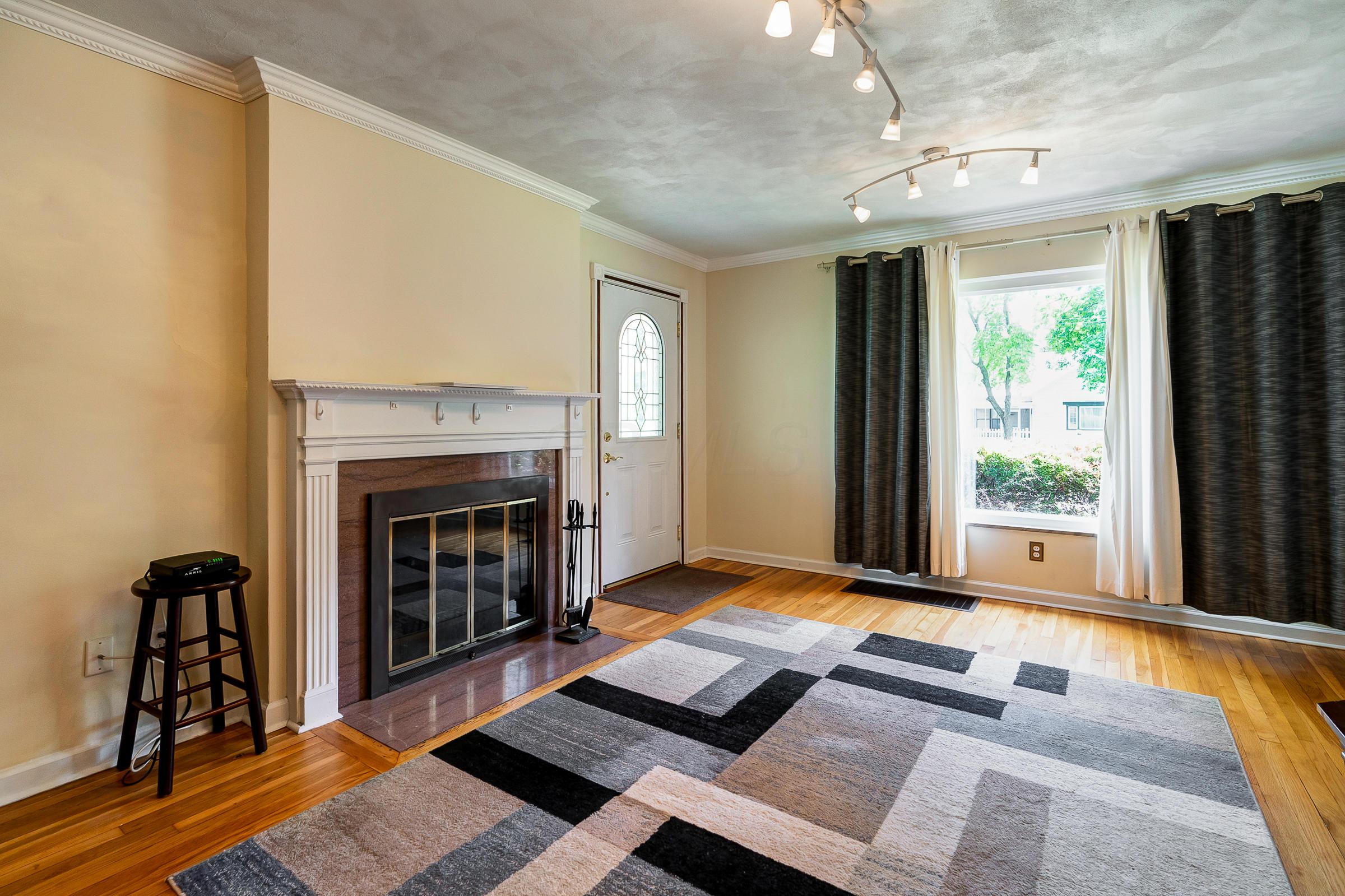 945 Kenwick Road Columbus, OH 43209 - Photo 6 of 37 Gallery Image 6