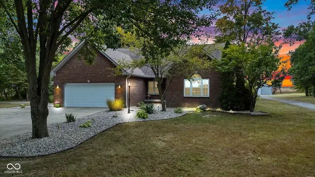 $550,000 | 7321 West 300 South, Jamestown, IN 46147