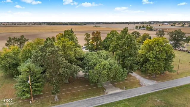 $550,000 | 7321 West 300 South, Jamestown, IN 46147