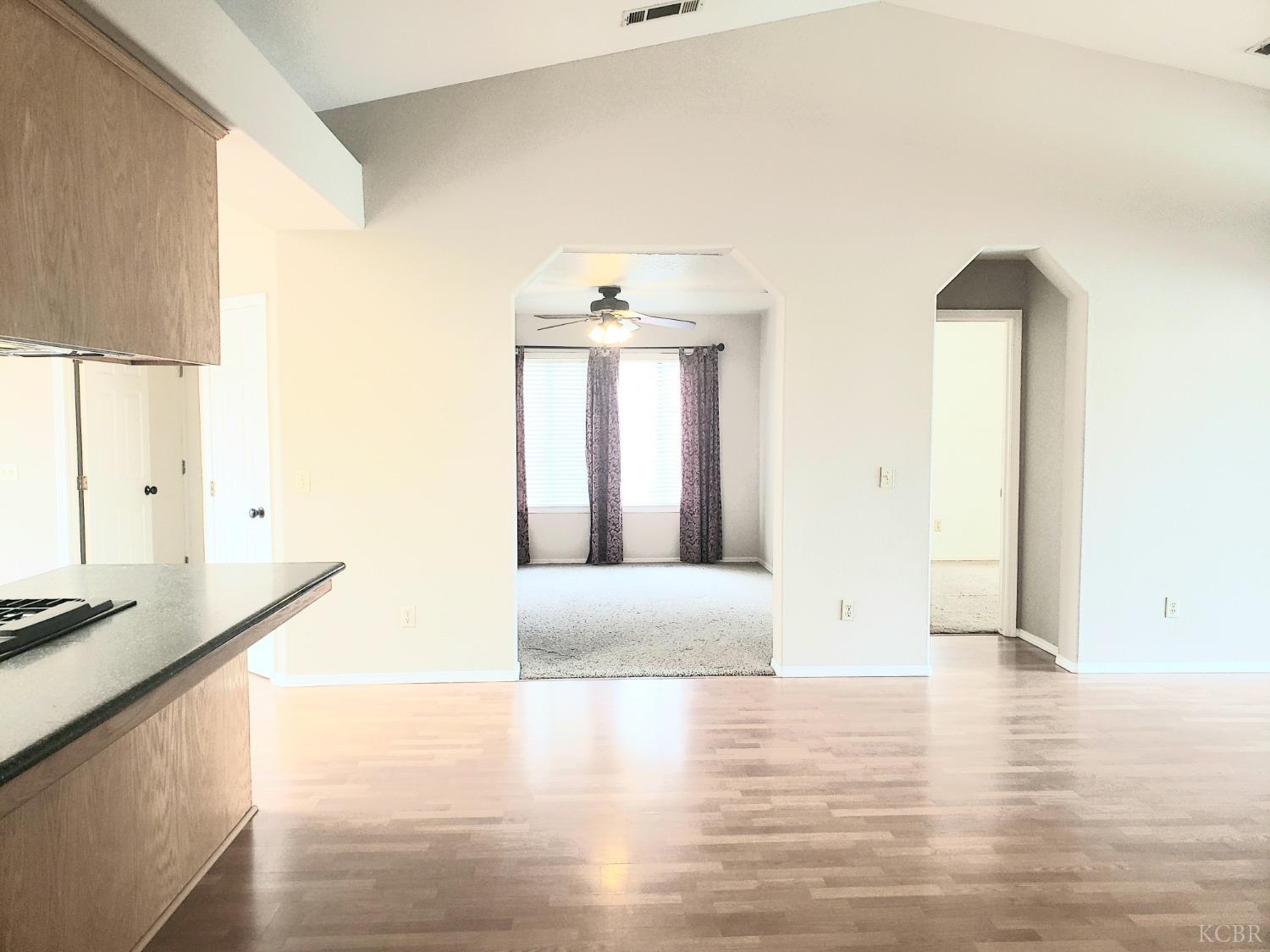 656 East Spring Lane Lemoore, CA 93245 - Photo 13 of 35 Gallery Image 13