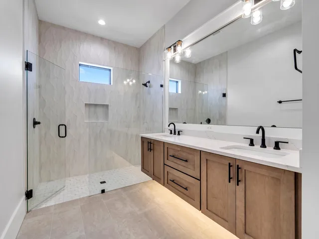 $5,250,000 | 330 Kelly Plantation Drive, Destin, FL 32541