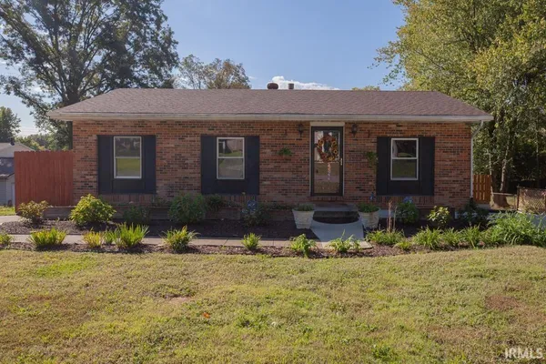 $244,900 | 6611 Concord Drive, Newburgh, IN 47630