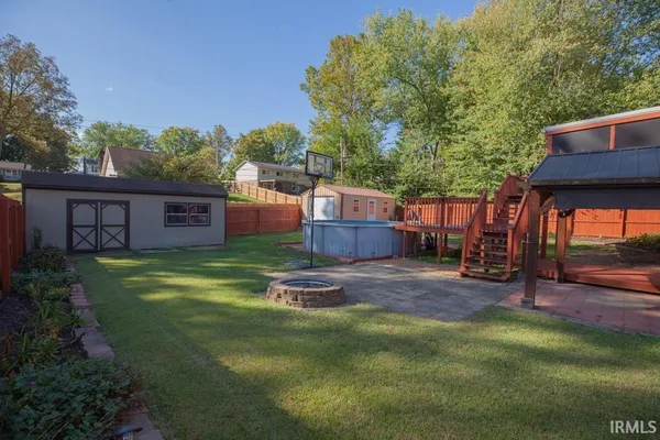 $244,900 | 6611 Concord Drive, Newburgh, IN 47630