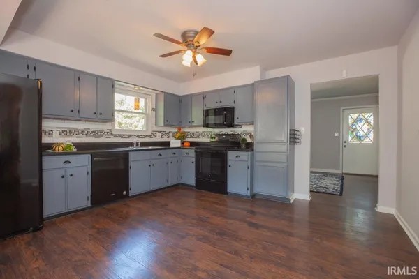 $244,900 | 6611 Concord Drive, Newburgh, IN 47630