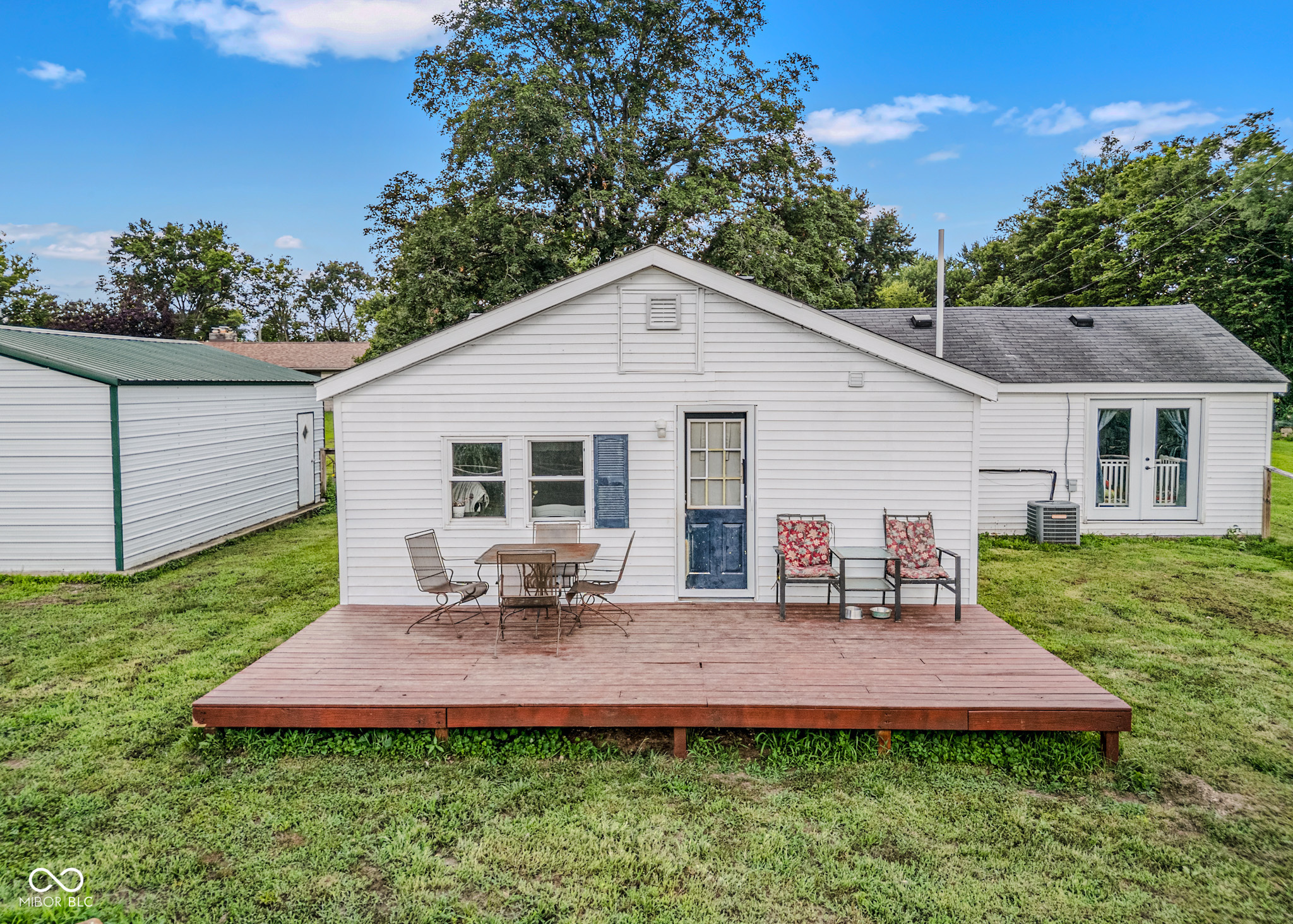 5653 South Jonesville Road Columbus, IN 47201 - Photo 8 of 32