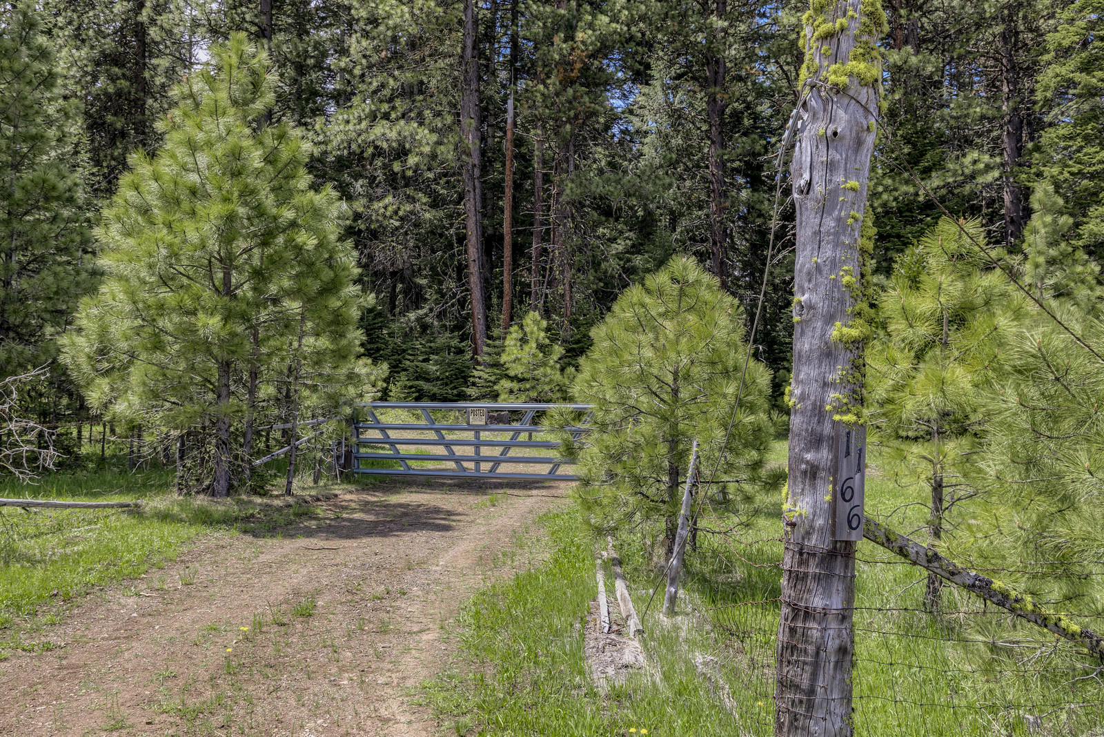1166 Hyatt Prairie Road Ashland, OR 97520 - Photo 19 of 43 16_HPR_16_mls