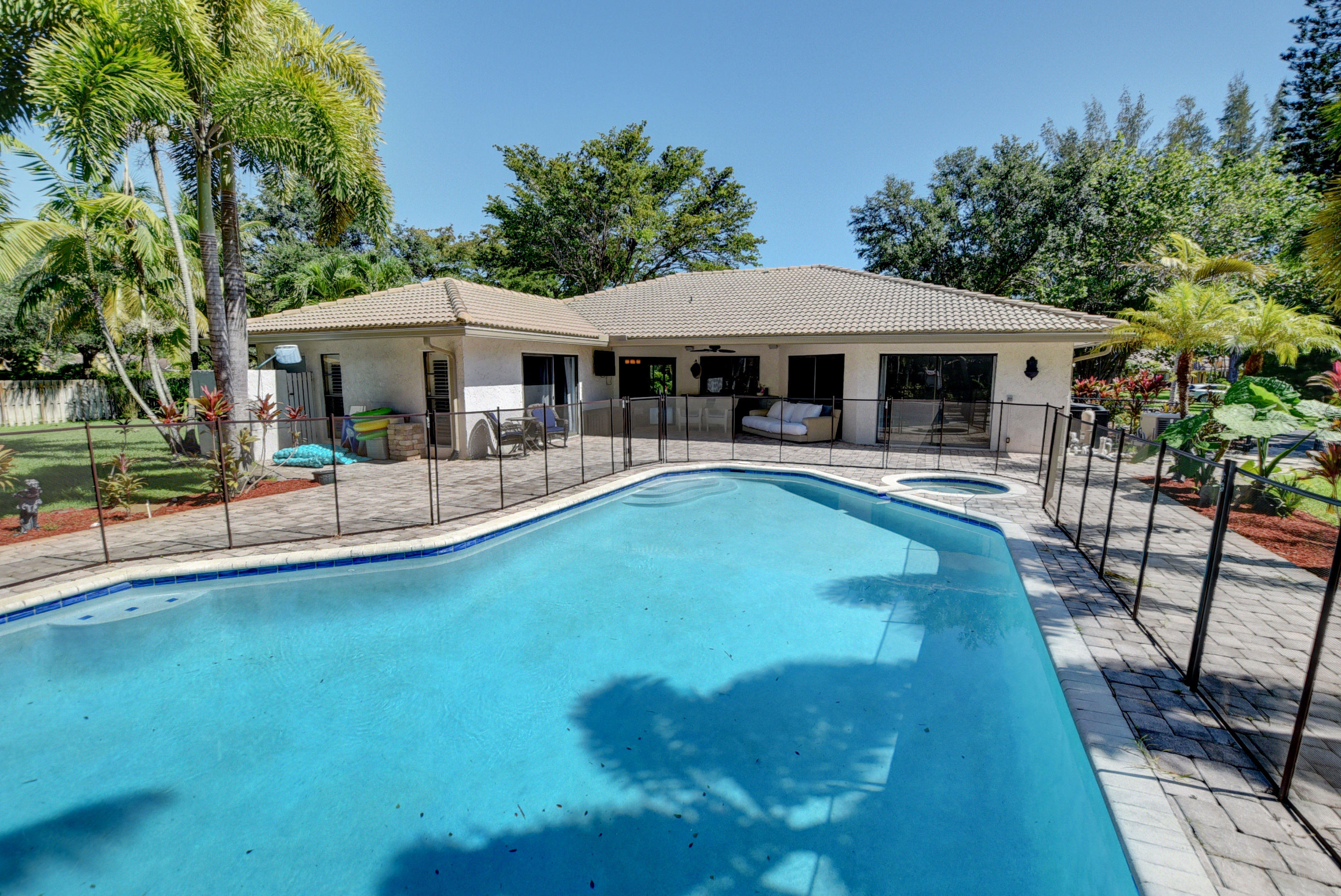 22585 Lemon Tree Lane Boca Raton, FL 33428 - Photo 18 of 22 60_ebf_0221and4more