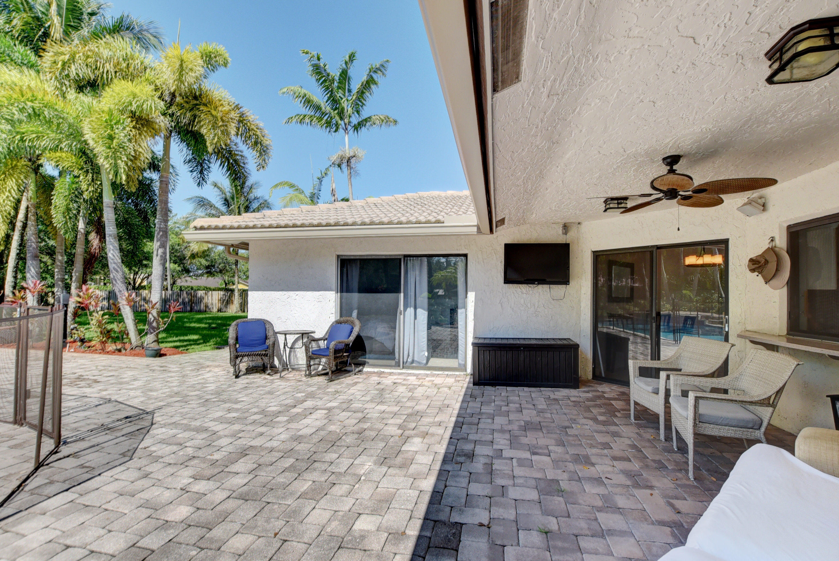 22585 Lemon Tree Lane Boca Raton, FL 33428 - Photo 19 of 22 Patio