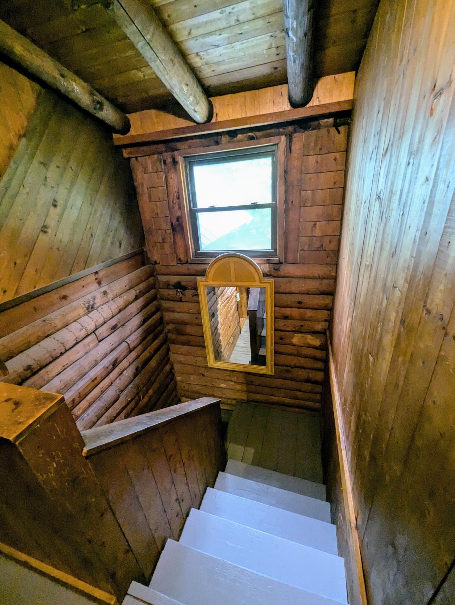 294 Spring Road Pittsfield, ME 04967 - Photo 25 of 48 Staircase