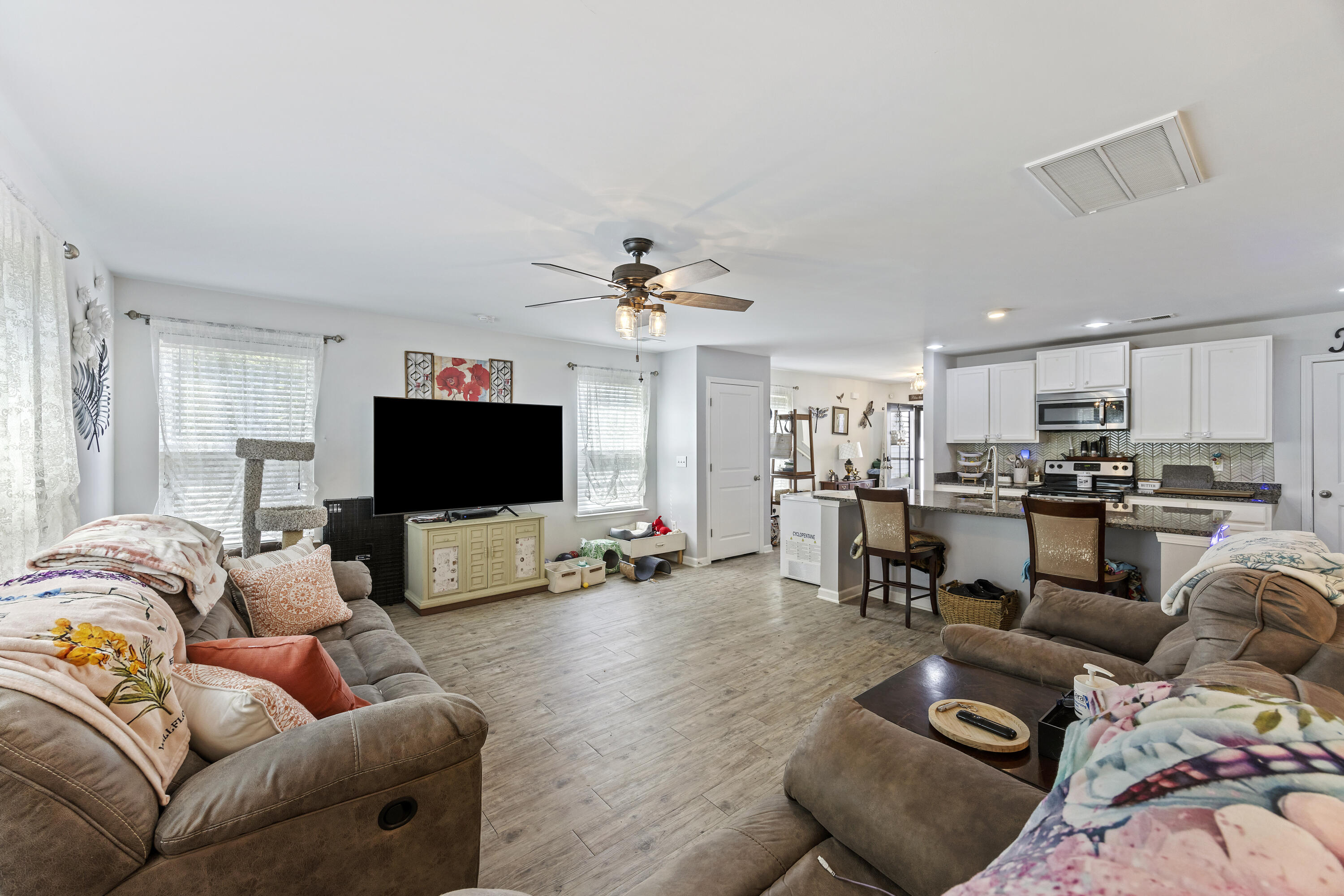 254 Cypress Marsh Road Moncks Corner, SC 29461 - Photo 6 of 33 243A1274