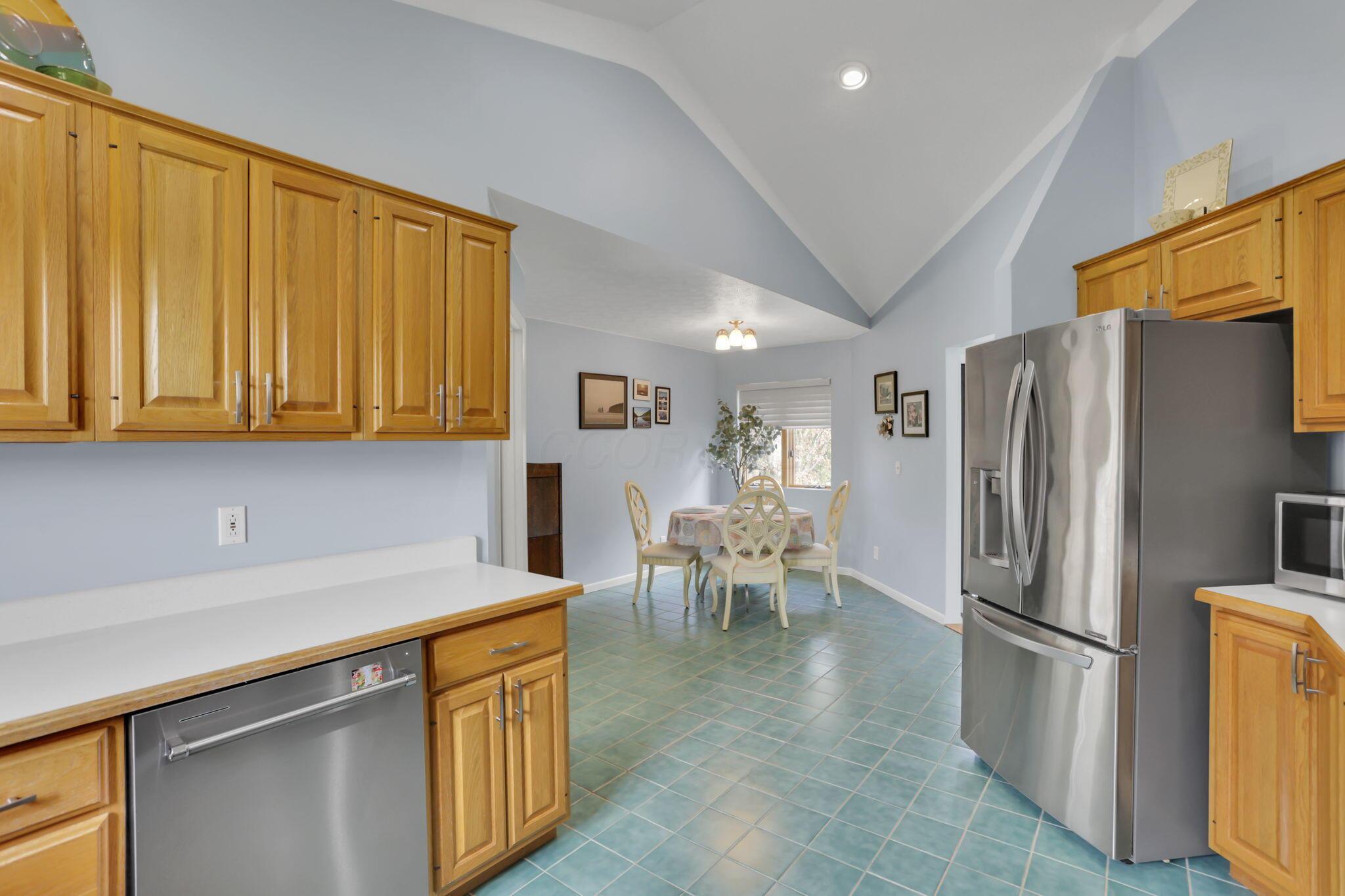11135 Salem Road Athens, OH 45701 - Photo 15 of 90 16-web-or-mls-LO5A5519