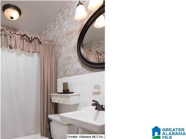 1040 Montclair Road Birmingham, AL 35213 - Photo 11 of 18