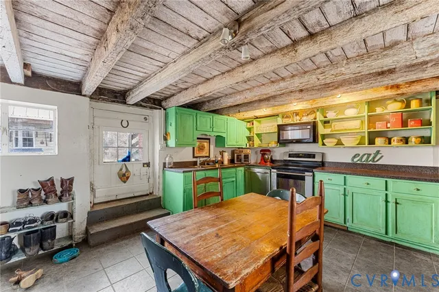 $470,000 | 10924 The Trail, Stevensville, VA 23161