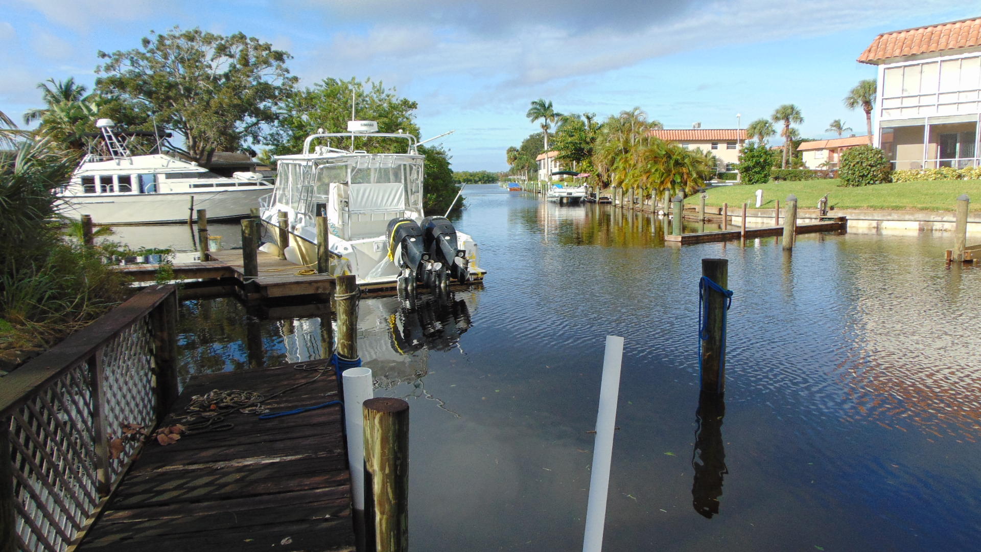 2485 Southwest Hideaway Lane Stuart, FL 34994 - Photo 3 of 23 DSC02159
