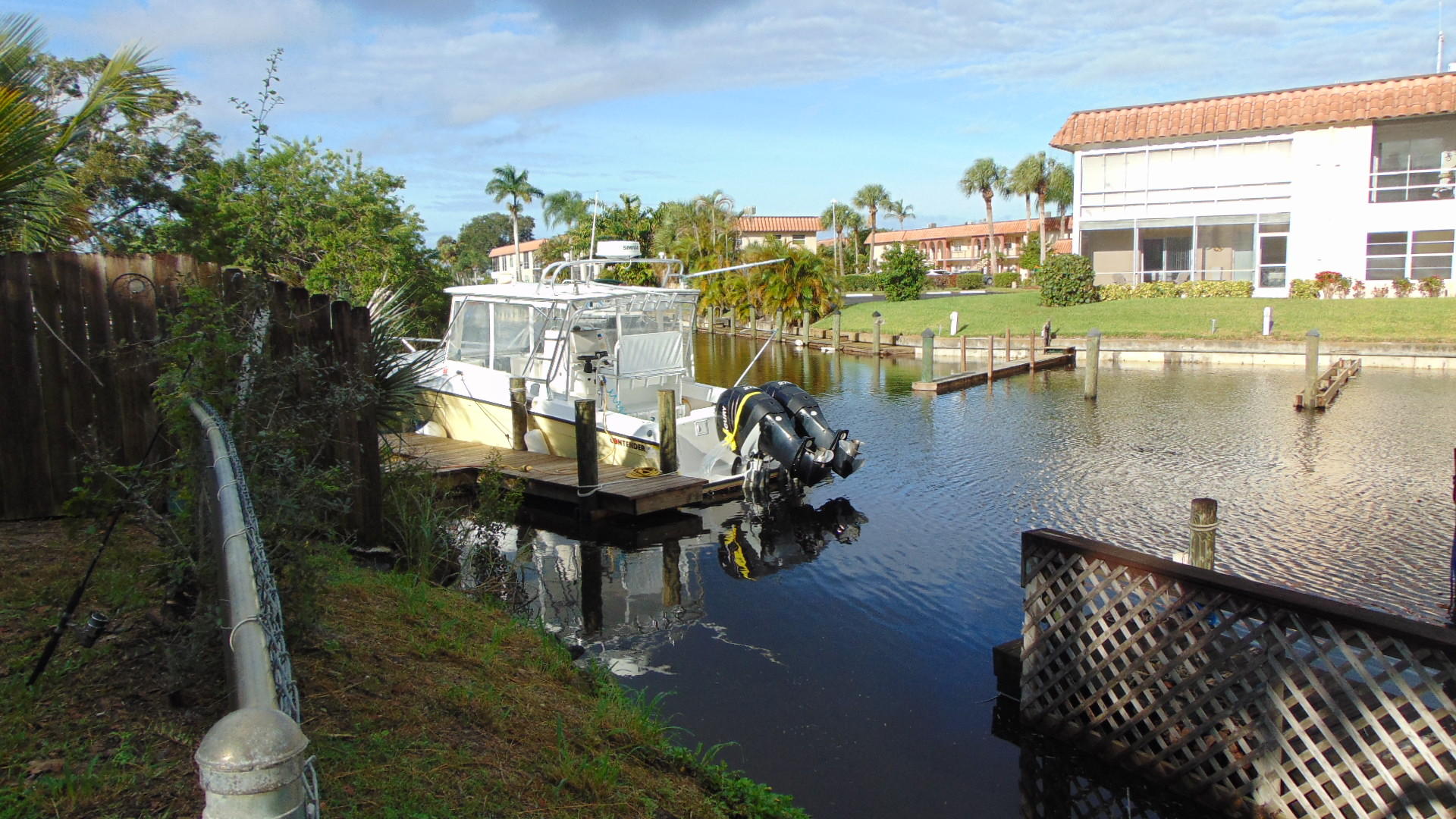 2485 Southwest Hideaway Lane Stuart, FL 34994 - Photo 5 of 23 DSC02154