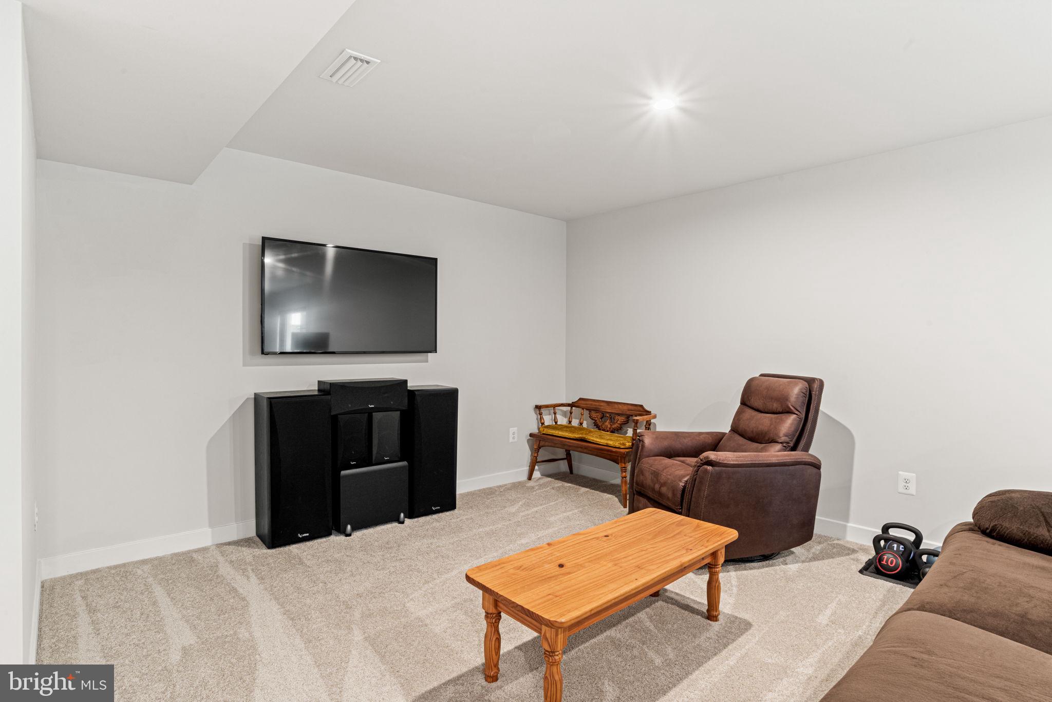 102 Tyler Drive Hanover, PA 17331 - Photo 38 of 55