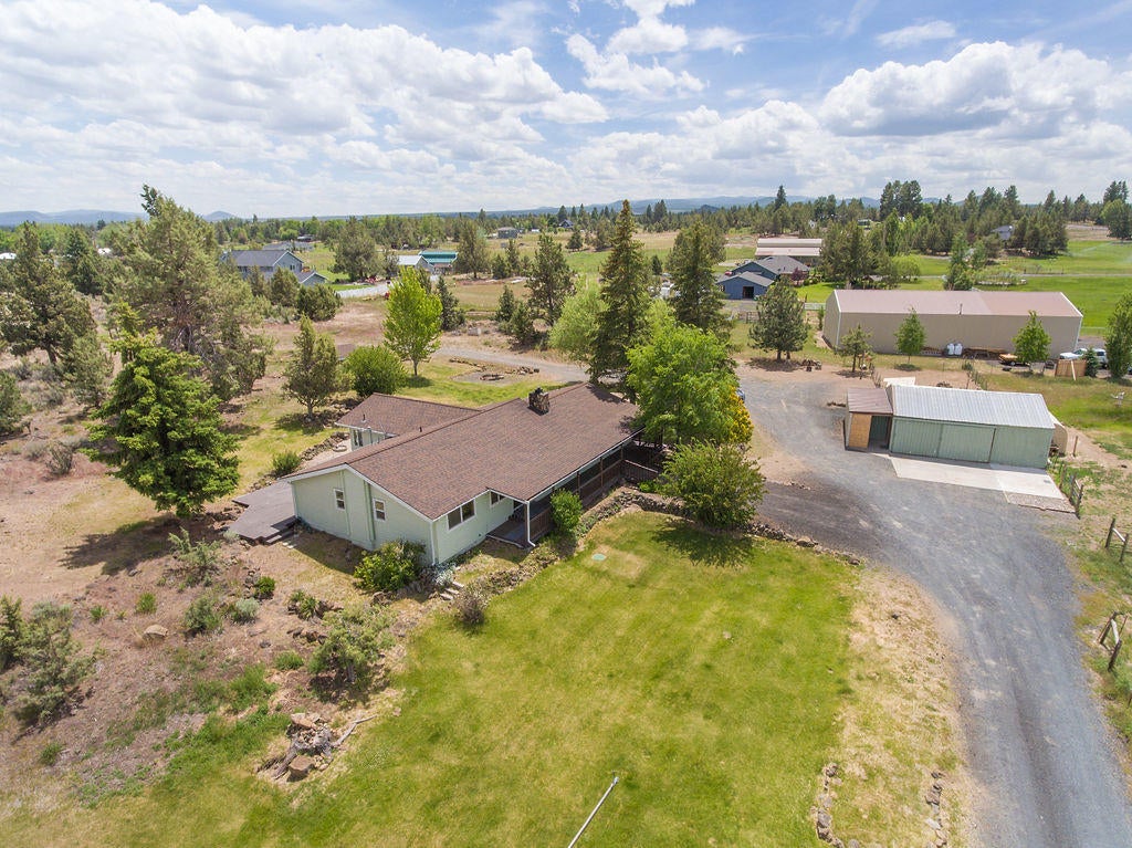 61395 Ward Road Bend, OR 97702 - Photo 55 of 56 PhotoMyListing-56