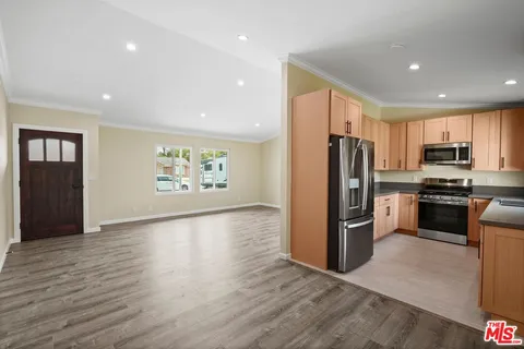 $995,000 | 4362 Milpas Street, Camarillo, CA 93012