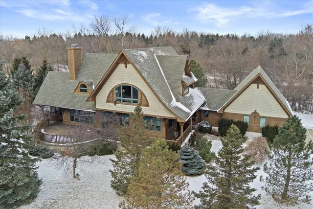 $750,000 | 6236 Bald Eagle Road, Mount Pleasant, WI 53406