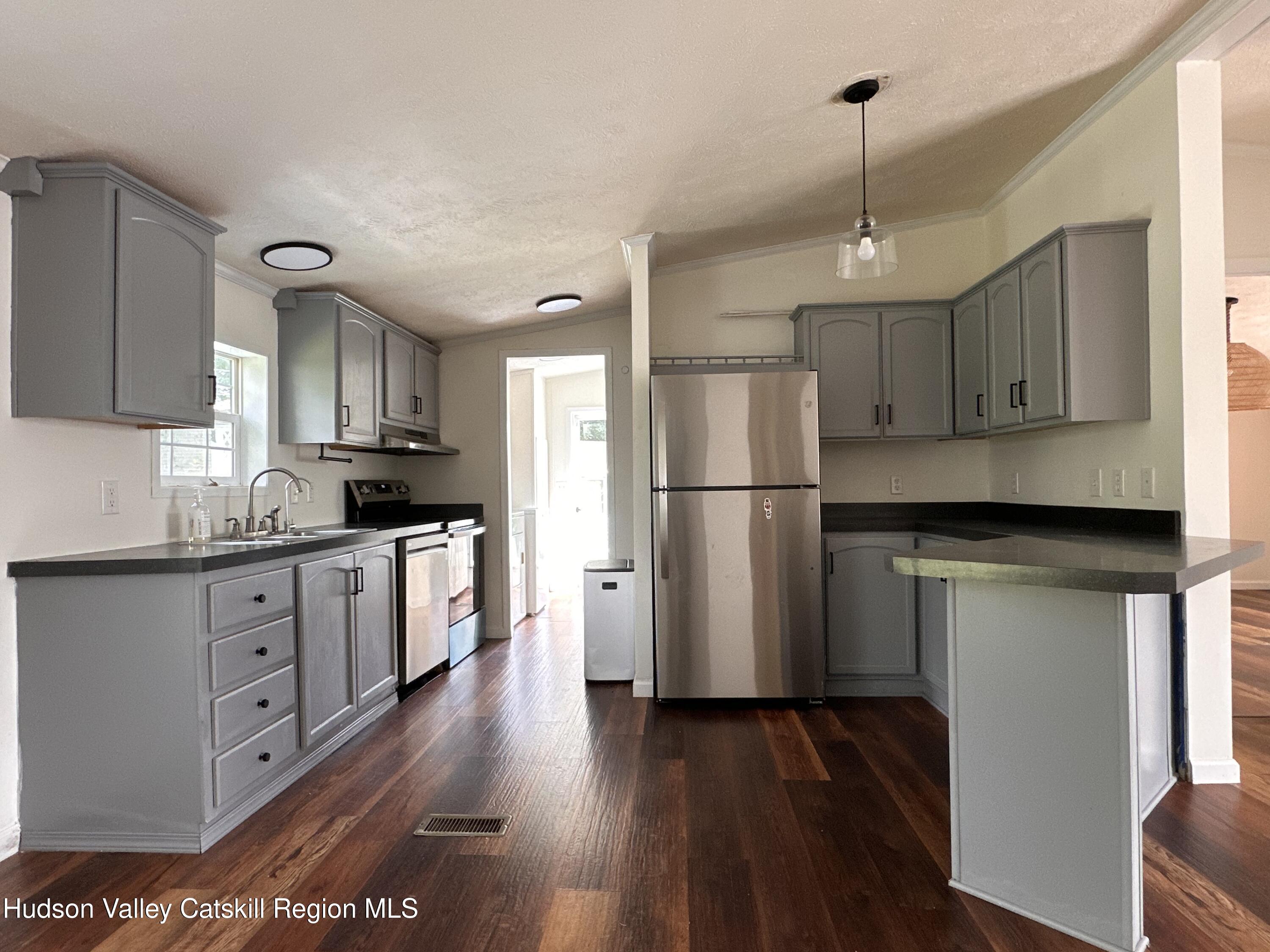 190 Gahbauer Road, Unit 14 Hudson, NY 12534 - Photo 6 of 14 IMG_1200