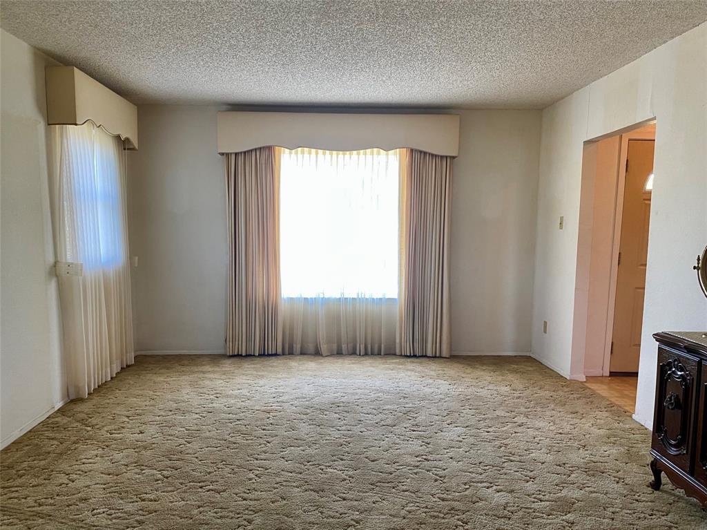 2506 Fm 272 Celeste, TX 75423 - Photo 4 of 36 a view of an empty room with a window