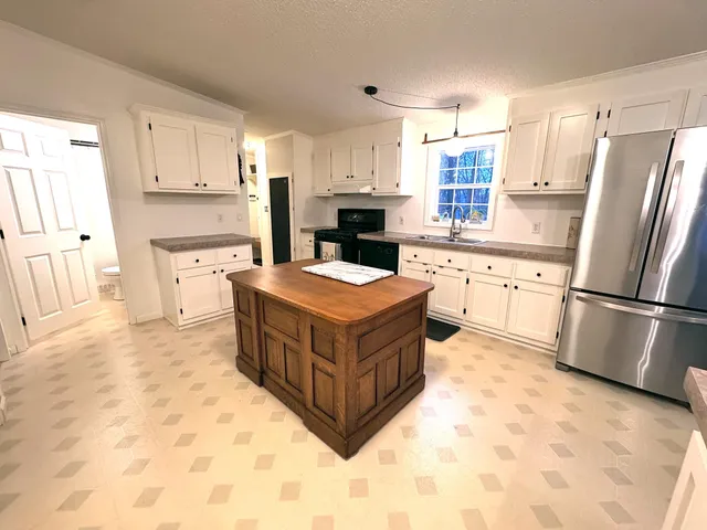 $275,000 | 150 Fillmore Street, Bennington, VT 05201