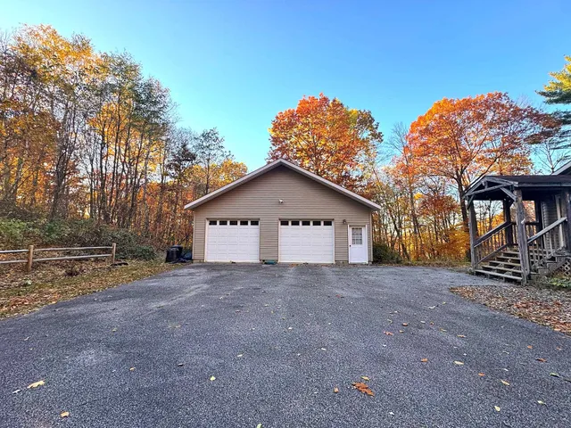 $275,000 | 150 Fillmore Street, Bennington, VT 05201