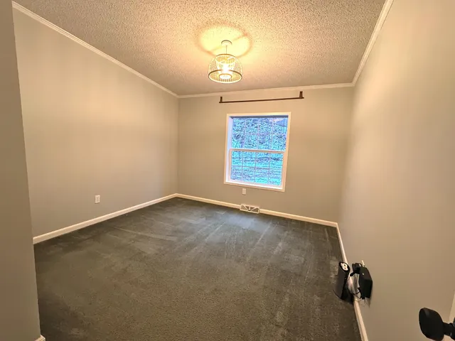 $275,000 | 150 Fillmore Street, Bennington, VT 05201