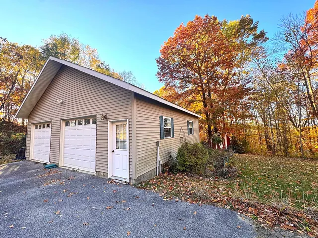 $275,000 | 150 Fillmore Street, Bennington, VT 05201