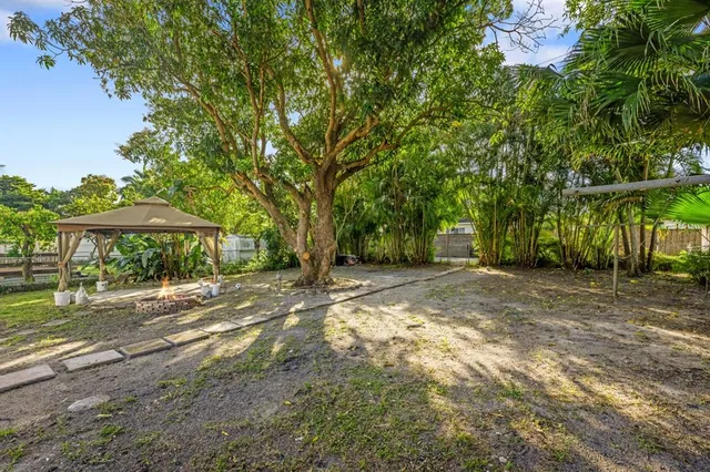 $2,800 | 1512 Fletcher Street, Hollywood, FL 33020