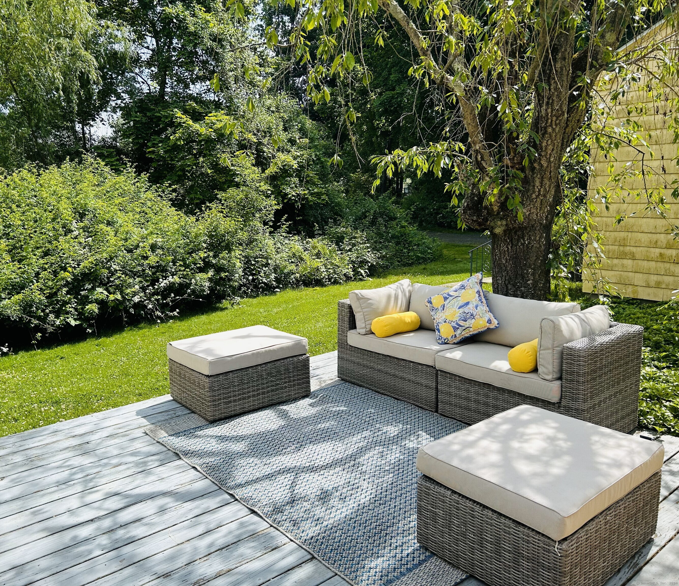 69 River Street Guilford, CT 06437 - Photo 12 of 22