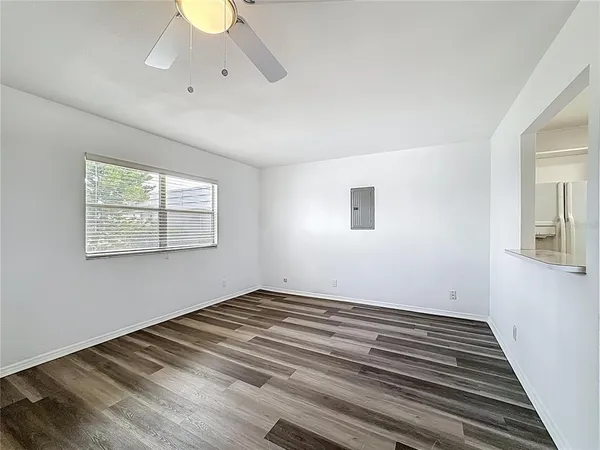 $105,000 | 202 Bedford Trail, Unit 103, Sun City Center, FL 33573
