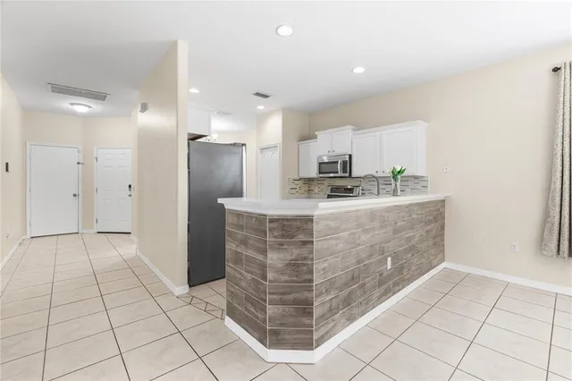 $369,000 | 7051 Chatum Light Run, Bradenton, FL 34212