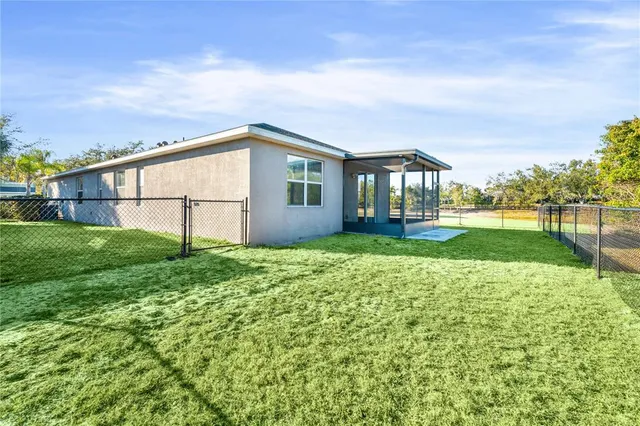 $369,000 | 7051 Chatum Light Run, Bradenton, FL 34212