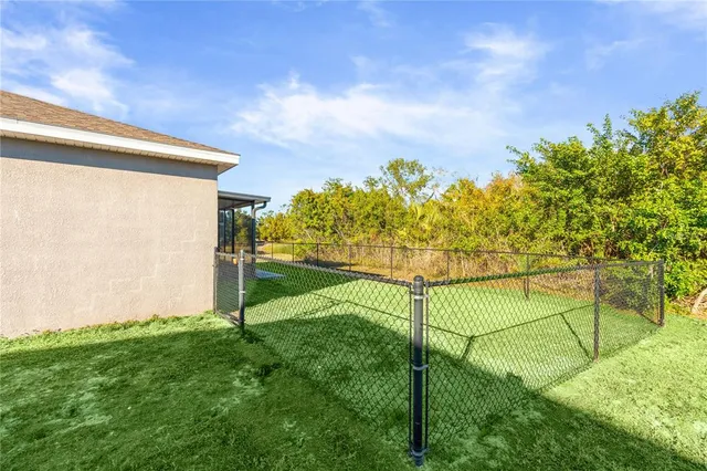 $369,000 | 7051 Chatum Light Run, Bradenton, FL 34212