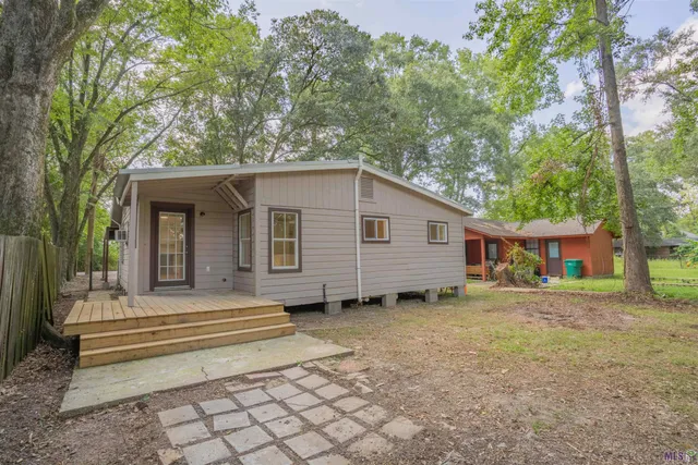 $2,000 | 30114 Oak Street, Walker, LA 70785