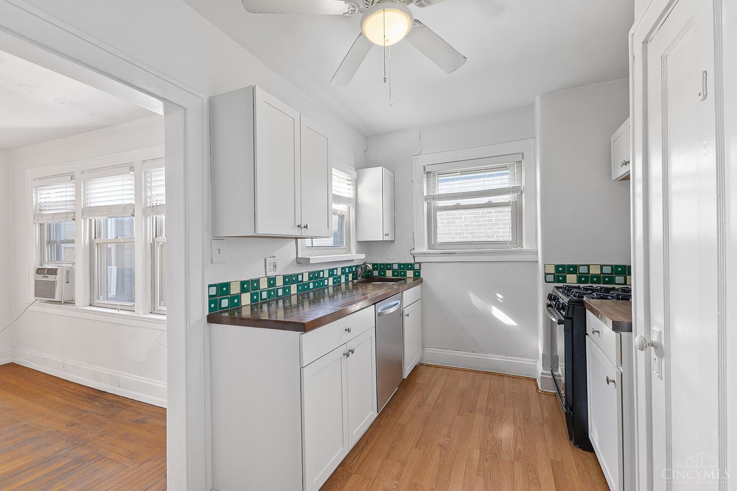 3096 Madison Road, Unit 8 Cincinnati, OH 45209 - Photo 8 of 20