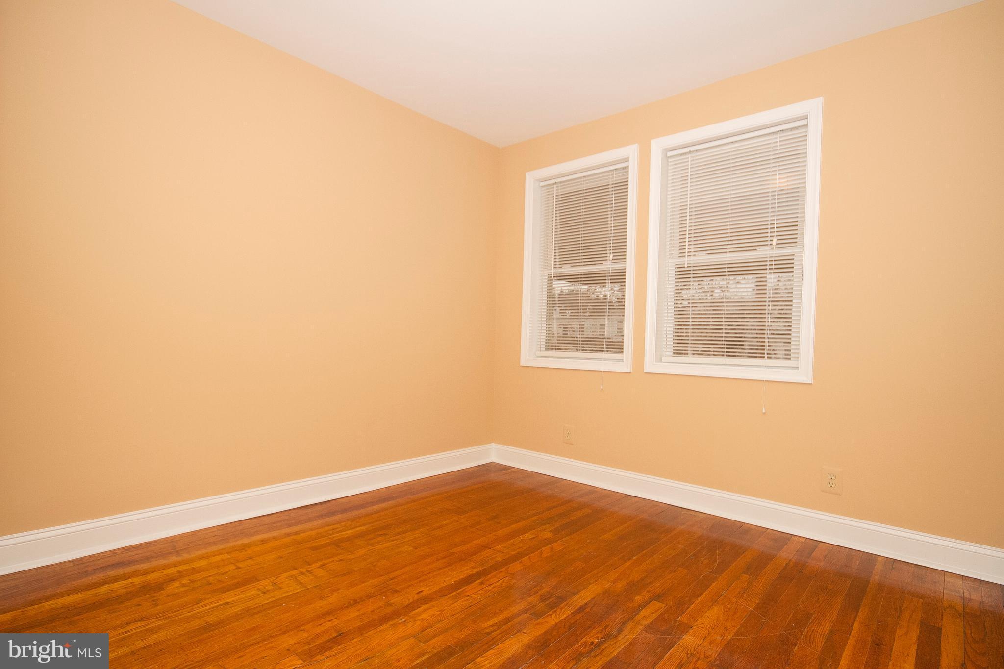 4313 Newport Avenue Baltimore, MD 21211 - Photo 14 of 22 Bedroom