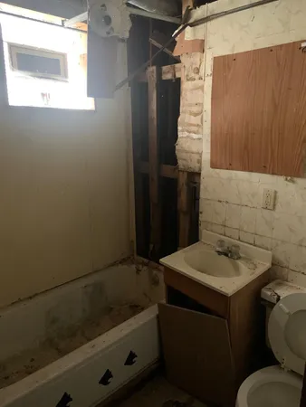 $98,000 | 4828 McCook Avenue, East Chicago, IN 46312