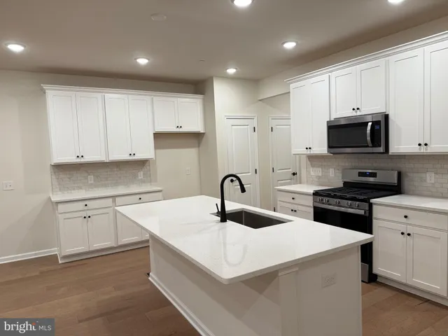 $3,890 | 344 Milton Stamp Drive, Glen Mills, PA 19342