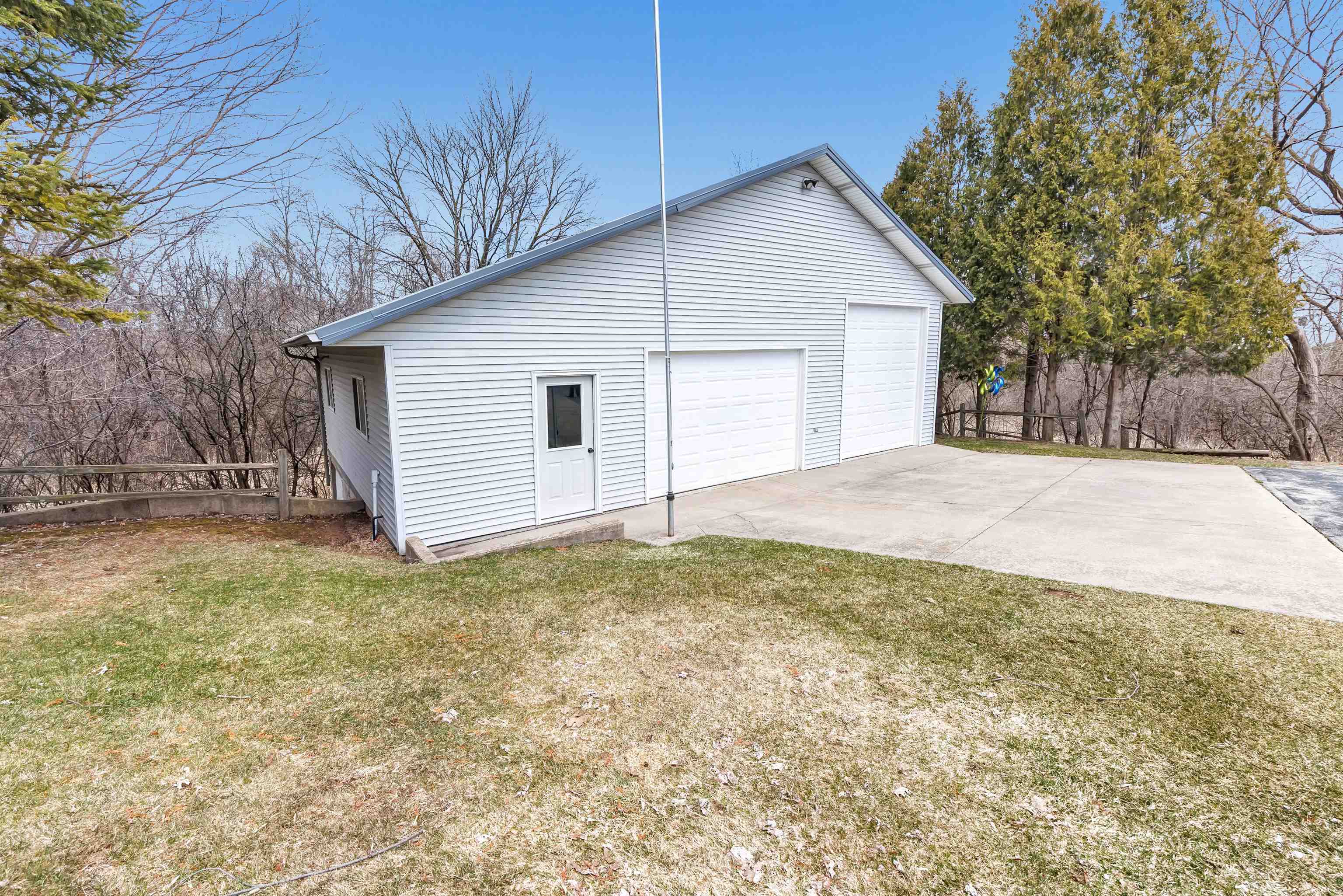 1202 Red Maple Road De Pere, WI 54115 - Photo 29 of 45