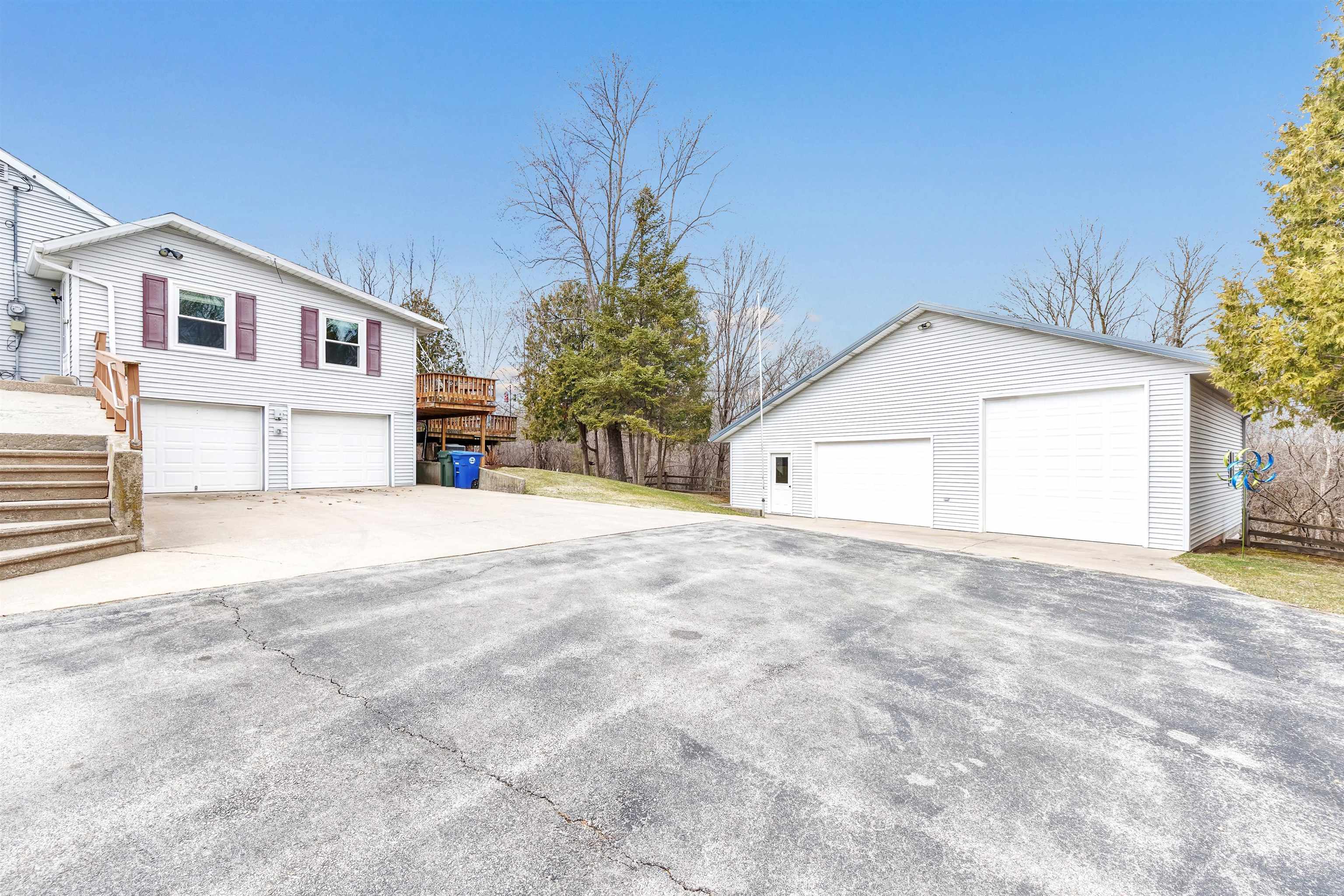 1202 Red Maple Road De Pere, WI 54115 - Photo 33 of 45